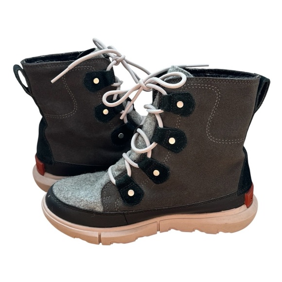 Sorel Joan Explorer II Jet Vapor Gray Black Lace Up Winter Boots - Picture 5 of 9